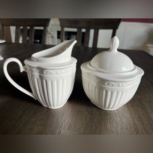 Mikasa, Italian Countryside, cream and sugar